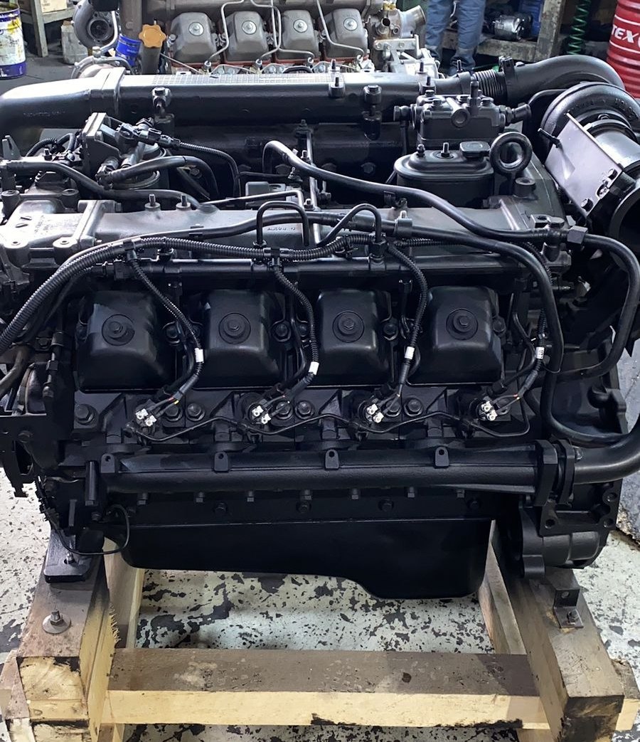 Двигатель КамАЗ 740.735 - 400 л.с. / Евро-5  740.735-1000401