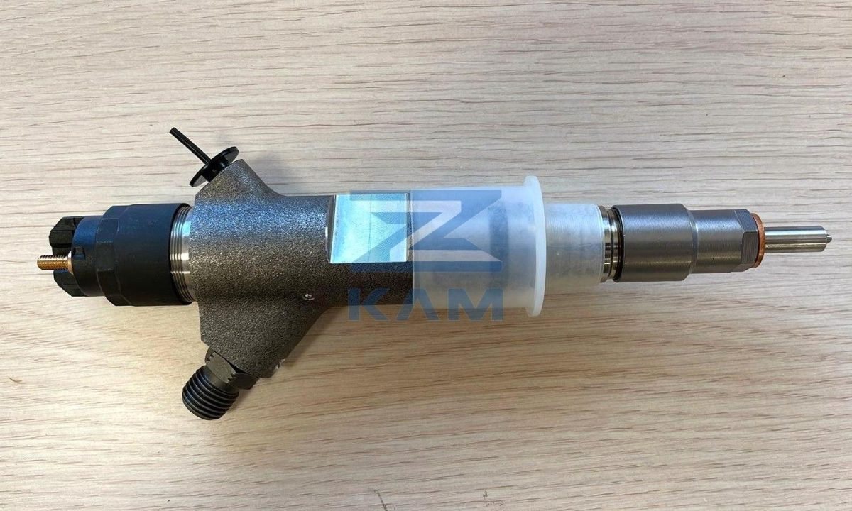 Форсунка Bosch -153 на КАМАЗ Common Rail ЕВРО-3,4,5 (0445120153) / BOSCH китай (оригинал)
