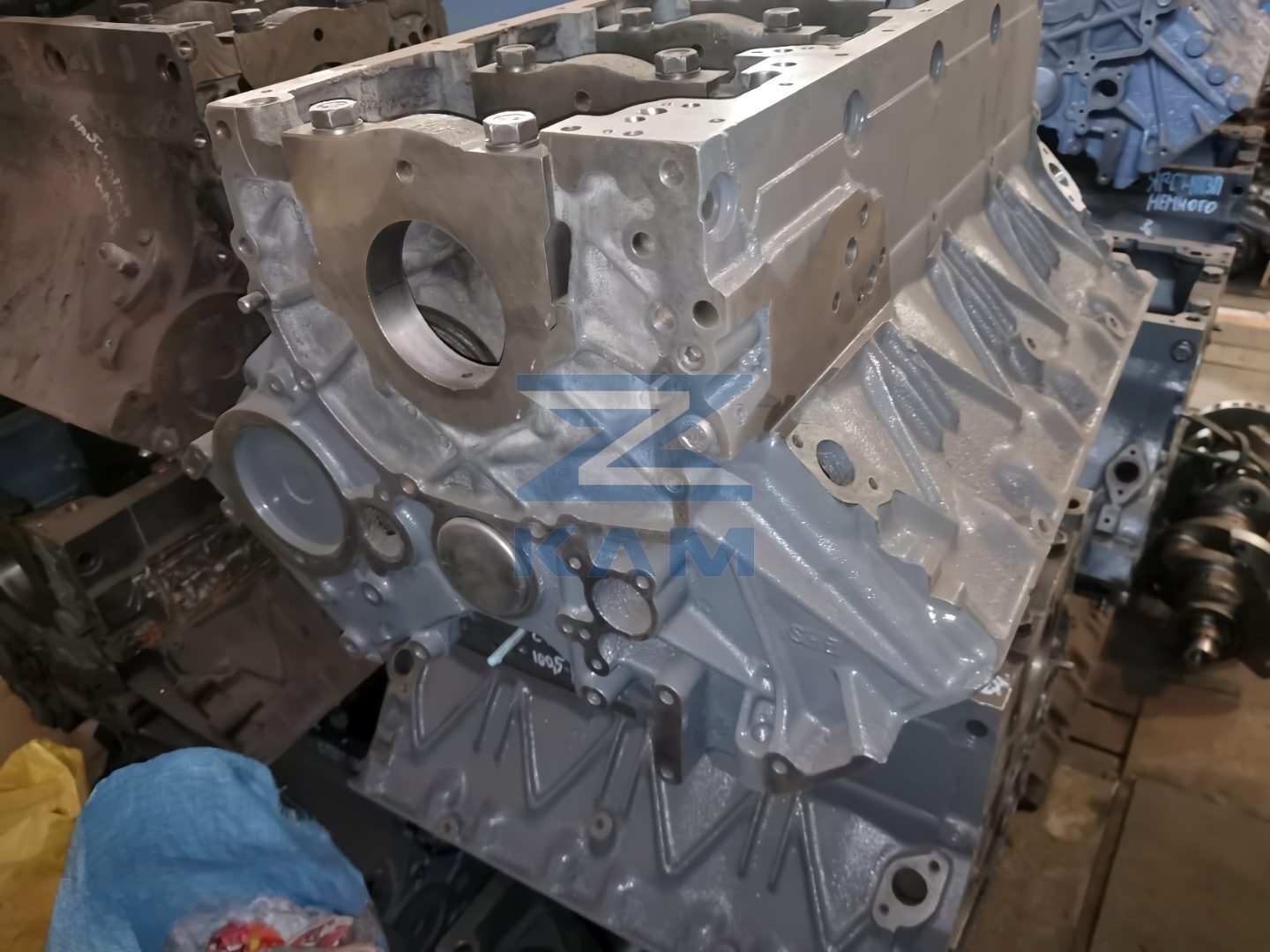Блок цилиндров 740.10 КАМАЗ-5320, 4310, 5511 в сборе (старого образца)