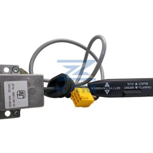 Переключатель подрулевой рычага круиз-контроля A0611-054-00 / SEUFFER